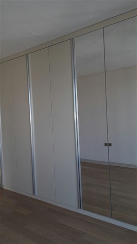 Spacious duplex for a large family in Izmir