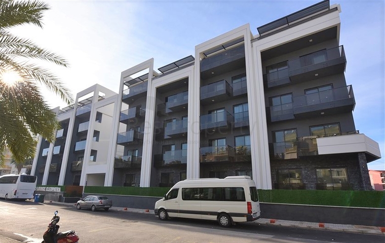 A new luxury project on the famous Cleopatra beach in Alanya!