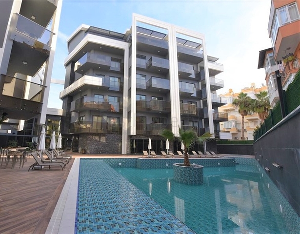 A new luxury project on the famous Cleopatra beach in Alanya!