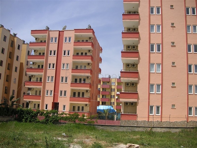 Two -room apartments in Mahmutlar at a bargain price  