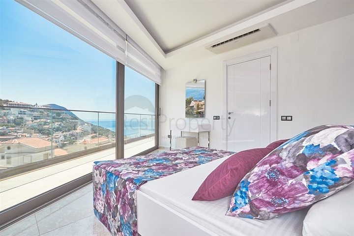 Luxury villa 5+1 in Kalkan