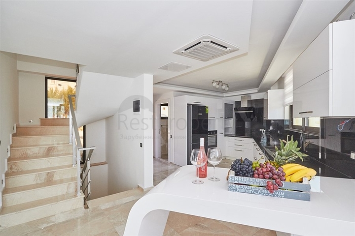 Luxury villa 5+1 in Kalkan