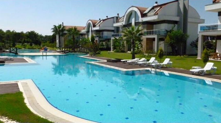 4 + 1 furnished villa near the National Golf Club in Kadriye Belek