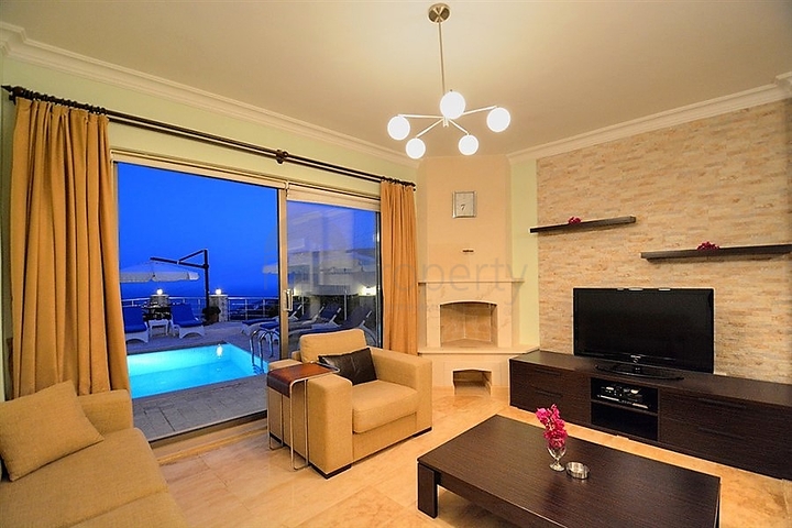 Furnished villa in an atmospheric Kalkan