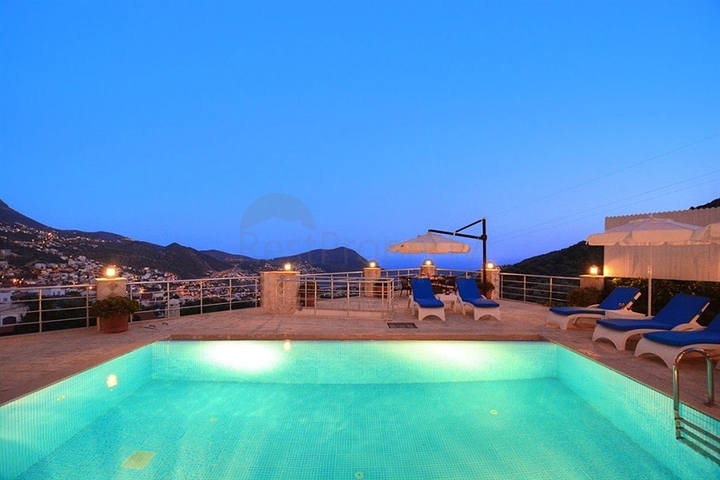 Furnished villa in an atmospheric Kalkan