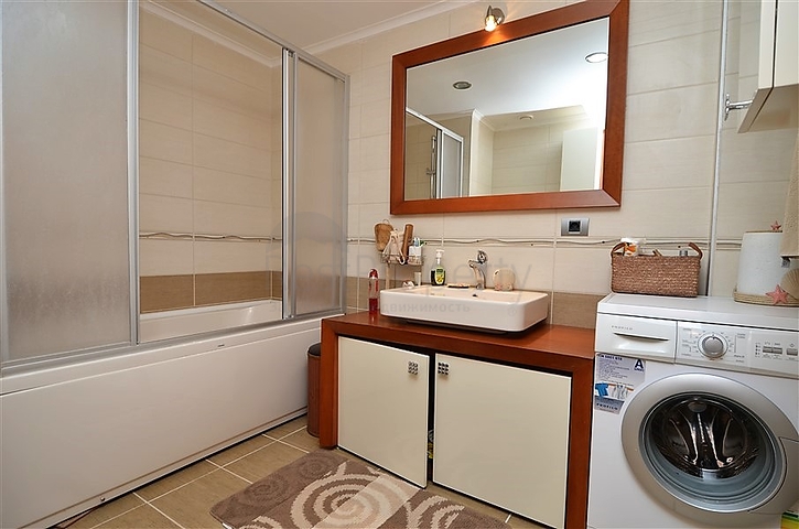 Two-bedroom apartment for rent in the center of Alanya