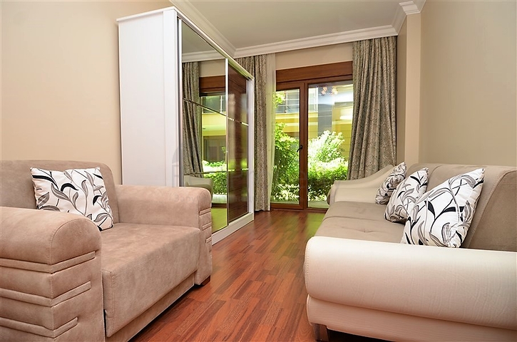 Two-bedroom apartment for rent in the center of Alanya