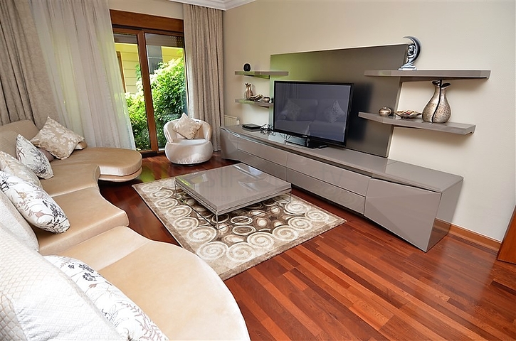 Two-bedroom apartment for rent in the center of Alanya