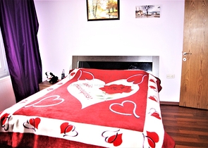 Penthouse 2 + 1 with access to the garden in a complex 500 m from the sea