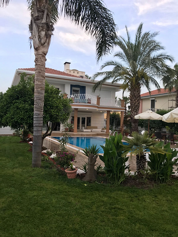 Villa 4 + 1 from the owner 500 m to the sea in Camyuva Kemer