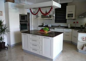 Villa 4 + 1 from the owner 500 m to the sea in Camyuva Kemer