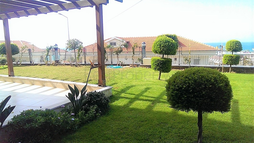 Luxury 1+1 apartments in Konakli