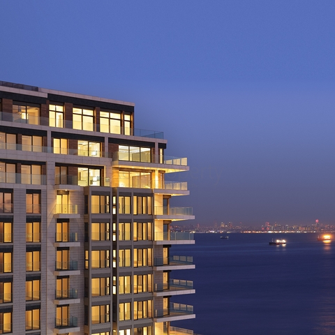 Quality Choice - Seafront Luxury Condos with terrace 