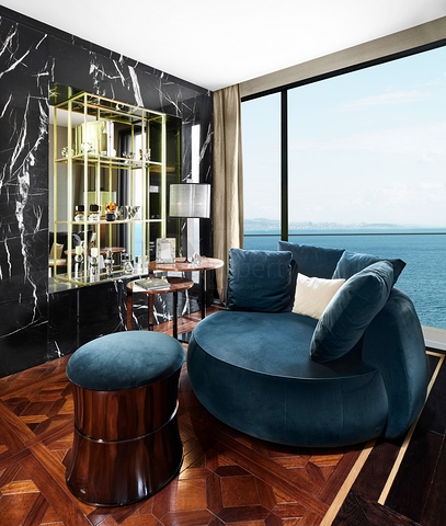 Quality Choice - Seafront Luxury Condos with terrace 