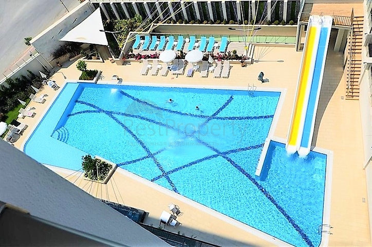 Two-bedroom apartment in a complex on the first coastline