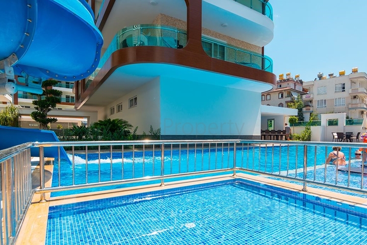 One bedroom apartment for rent on the famous Cleopatra Beach