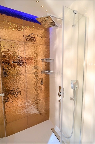 One bedroom apartment for rent on the famous Cleopatra Beach