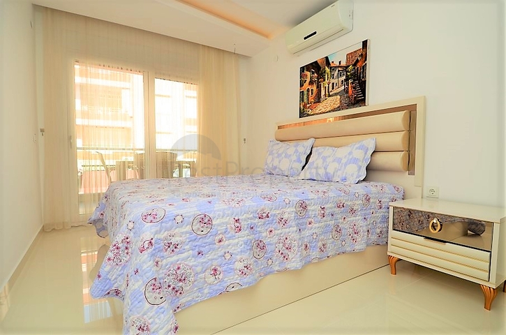 One bedroom apartment for rent on the famous Cleopatra Beach