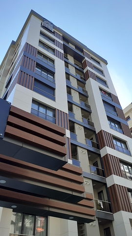 For sale 4-bedroom apartment in famous area of Kadikoy