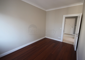 For sale 4-bedroom apartment in famous area of Kadikoy