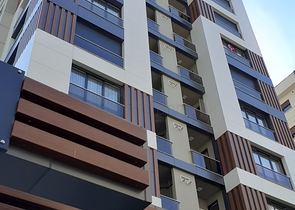 For sale 4-bedroom apartment in famous area of Kadikoy