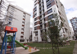 For sale 4-bedroom apartment in famous area of Kadikoy