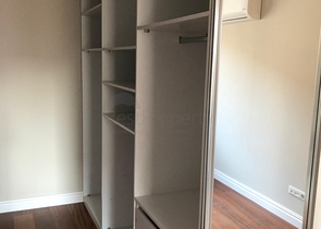 For sale 4-bedroom apartment in famous area of Kadikoy