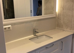 For sale 4-bedroom apartment in famous area of Kadikoy