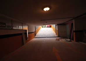 For sale 4-bedroom apartment in famous area of Kadikoy