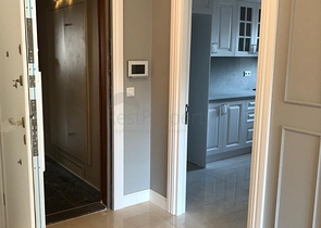 For sale 4-bedroom apartment in famous area of Kadikoy