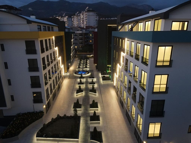 Suitable to Get Turkish Citizenship - New commercial Center in Oba / Alanya