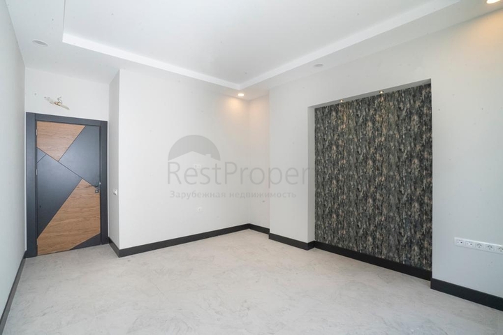 Suitable to Get Turkish Citizenship - New commercial Center in Oba / Alanya