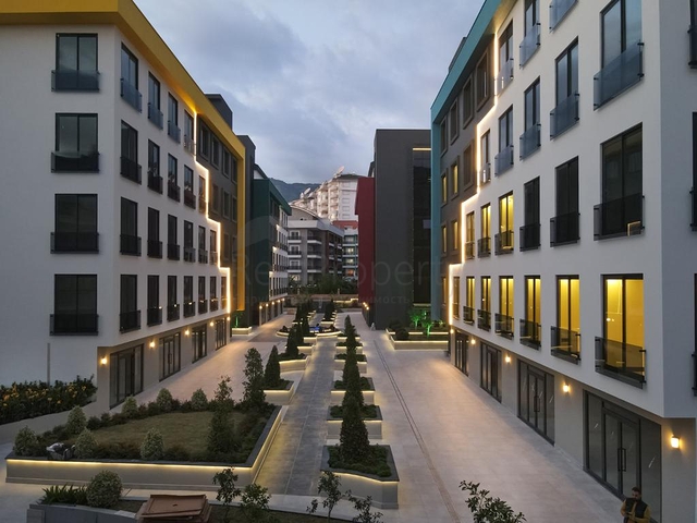 Suitable to Get Turkish Citizenship - New commercial Center in Oba / Alanya