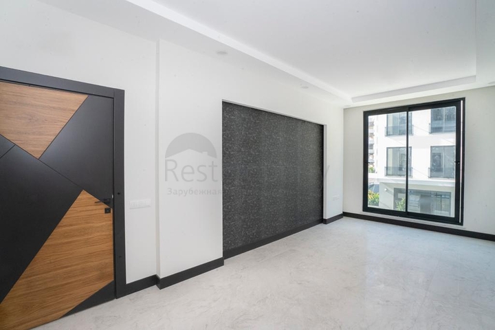 Suitable to Get Turkish Citizenship - New commercial Center in Oba / Alanya