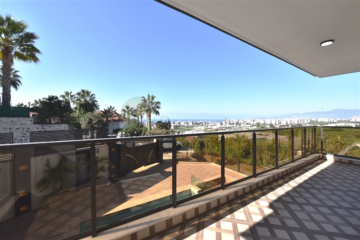 New investment project with mountain view in Kargicak district