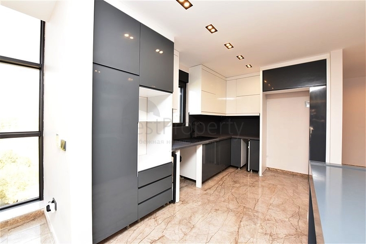 New investment project with mountain view in Kargicak district