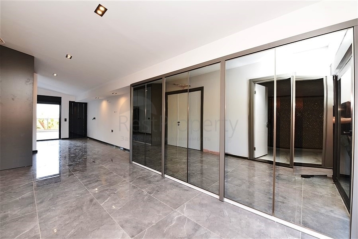 New investment project with mountain view in Kargicak district