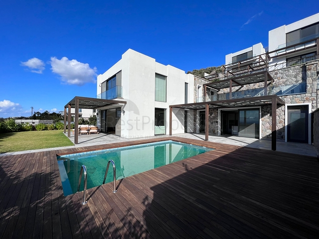 Luxury villa in the center of Yalikavak