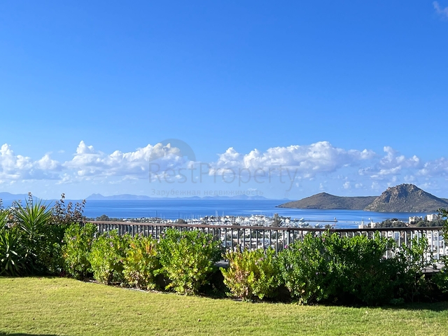 Luxury villa in the center of Yalikavak