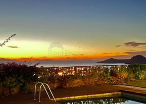 Luxury villa in the center of Yalikavak