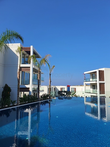 4+1 penthouse in a complex on the first coastline in the beautiful bay of Kucukbuk, Bodrum