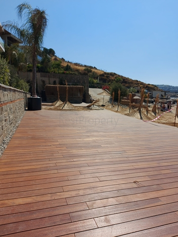 4+1 penthouse in a complex on the first coastline in the beautiful bay of Kucukbuk, Bodrum