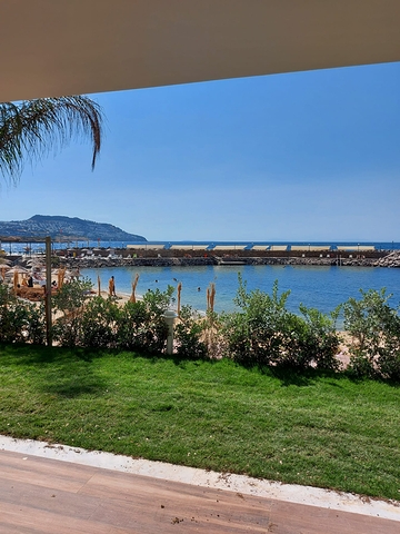 4+1 penthouse in a complex on the first coastline in the beautiful bay of Kucukbuk, Bodrum