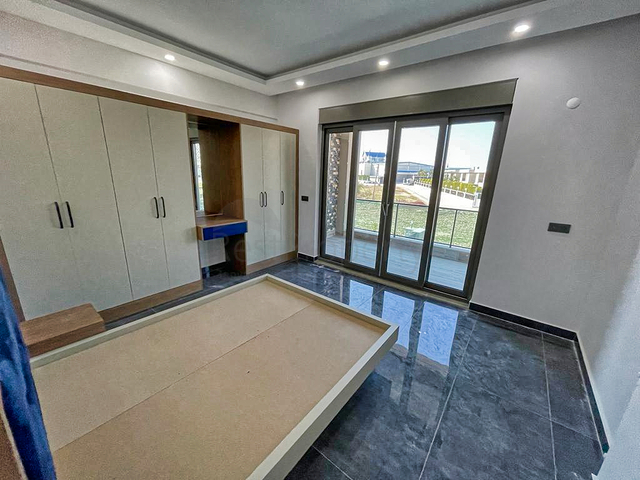 4 + 1 villas with private pool in Kadriye Belek