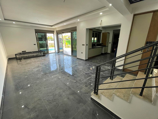 4 + 1 villas with private pool in Kadriye Belek