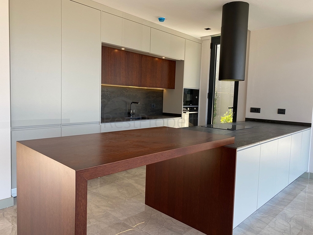 Comfortable and spacious villas with panoramic views!