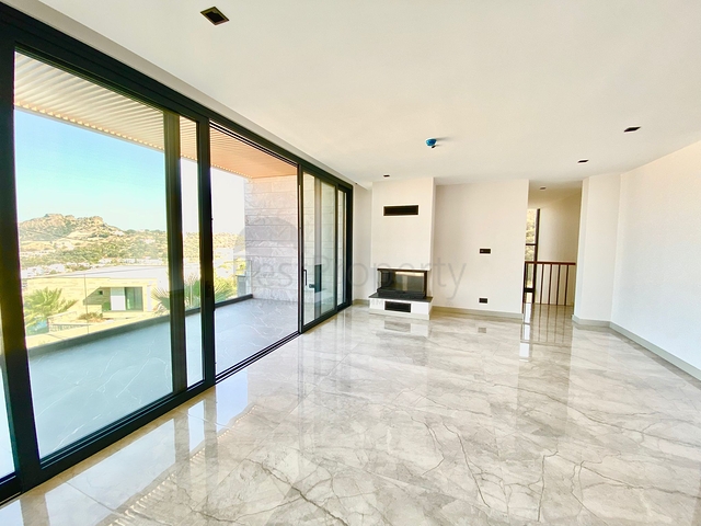 Comfortable and spacious villas with panoramic views!