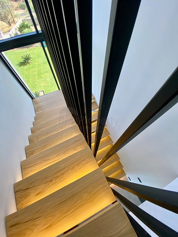 Comfortable and spacious villas with panoramic views!