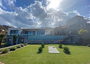 Comfortable and spacious villas with panoramic views!