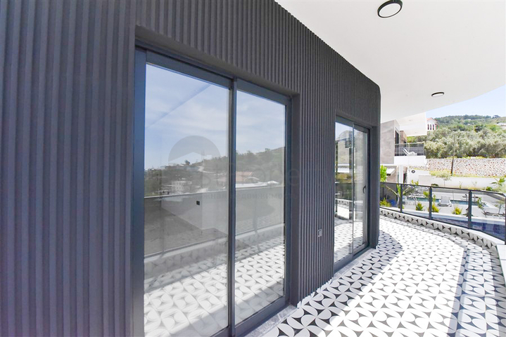 Sea View -Beautifully Designed -3 bedroom Private Villa -In Kargicak / Alanya  